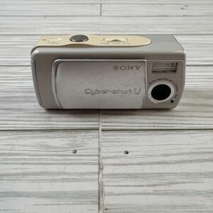 Sony Cyber-shot DSC-U10 Digital Compact Camera Silver Used Tested & Working